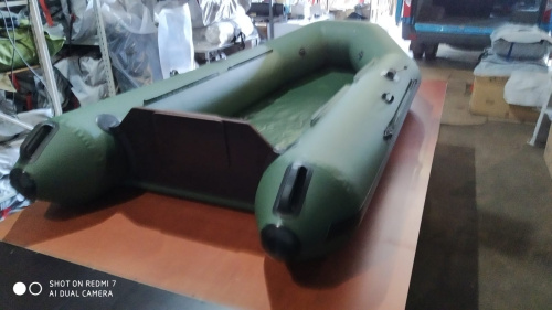 Надувная лодка ПВХ Tulin КМ-230 с привалом