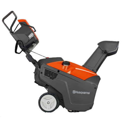 Снегоуборщик бензиновый Husqvarna ST 151