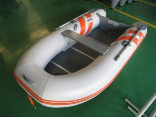 Надувная лодка ПВХ Dingo 32R под мотор